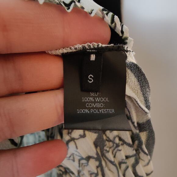 Yigal Azrouel Women's Size S Black Wool Sweater White Pleated Abstract Blouse - Picture 5 of 7